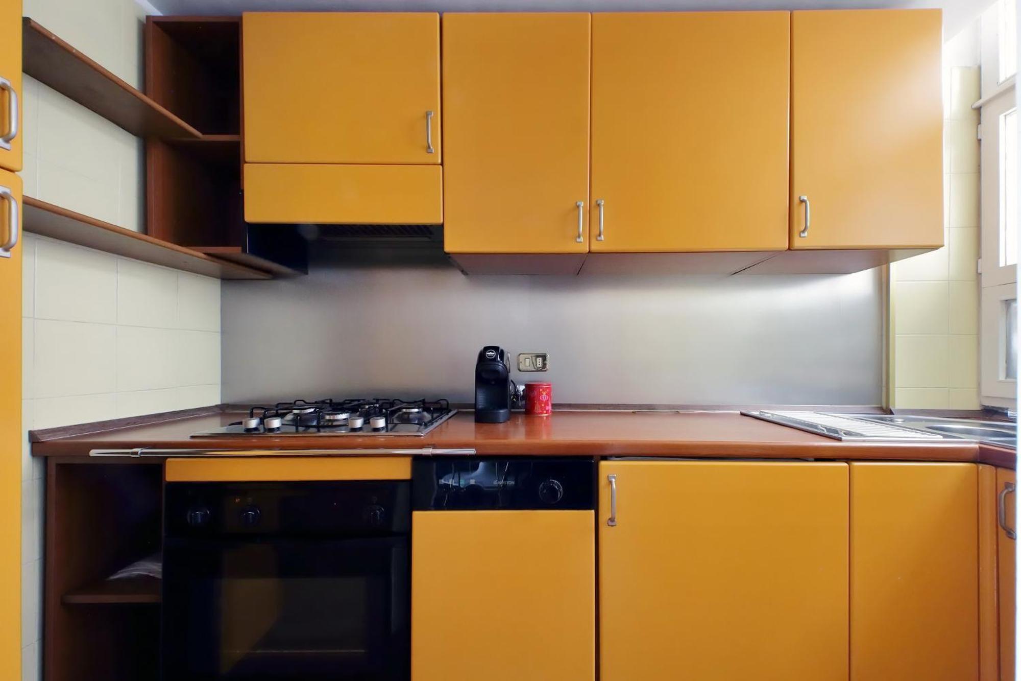 Leonina4 Cozy Apartment โรม ภายนอก รูปภาพ